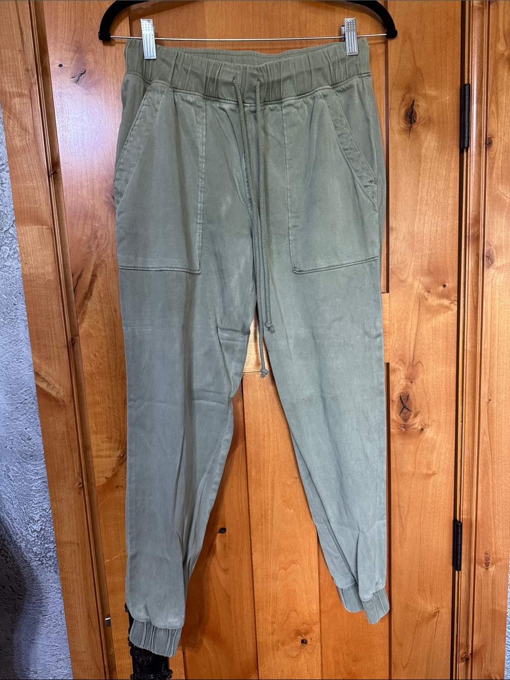 Bella Dahl Olive Drawstring Jogger Pants